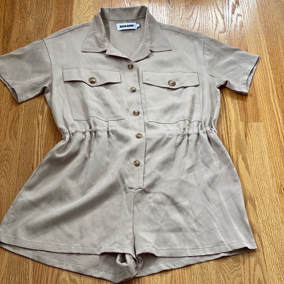 Rita Row Pants - Rita Row NWOT short jumpsuit style Kaki size Small